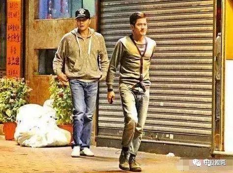 娱乐圈吃瓜兄弟是谁啊视频,揭秘幕后故事与精彩瞬间 第2张 娱乐圈吃瓜兄弟是谁啊视频,揭秘幕后故事与精彩瞬间 第2张